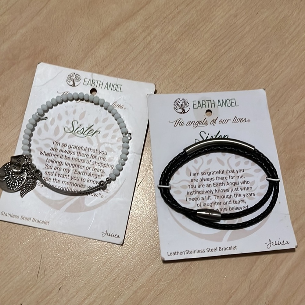 2 Sister bracelets brand new.